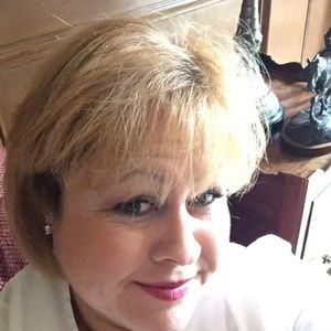 Meet your Posher, Bernice